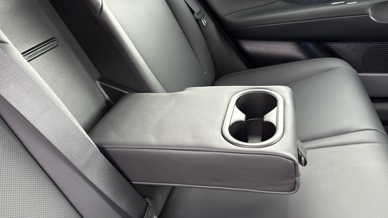 Hyundai IONIQ 6 239kW Ultimate 77kWh 4dr AWD Auto Electric Saloon